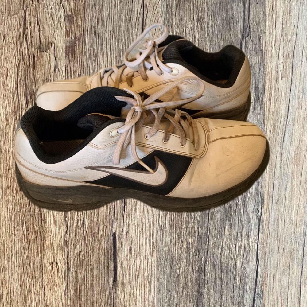 Men’s Nike Sport Performance SP-3 White/Black Size 10 Used